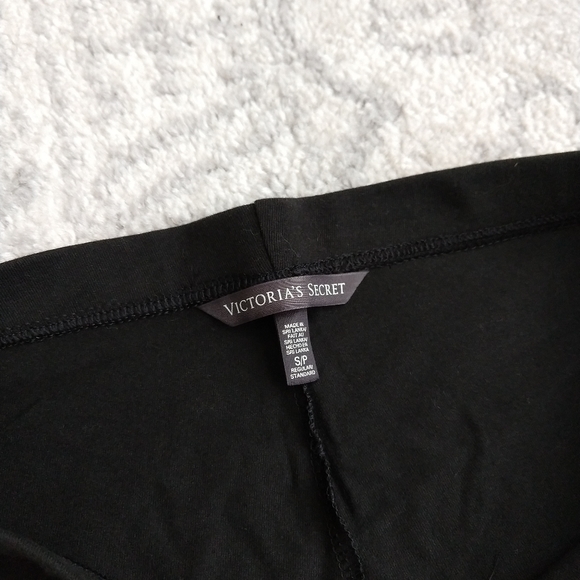 Brand-new VS Perfect Legging - Picture 3 of 3